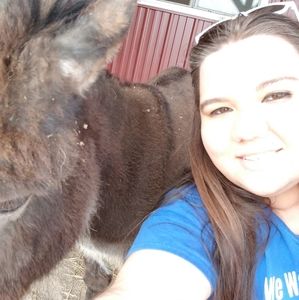 Meet your Posher, Sierra